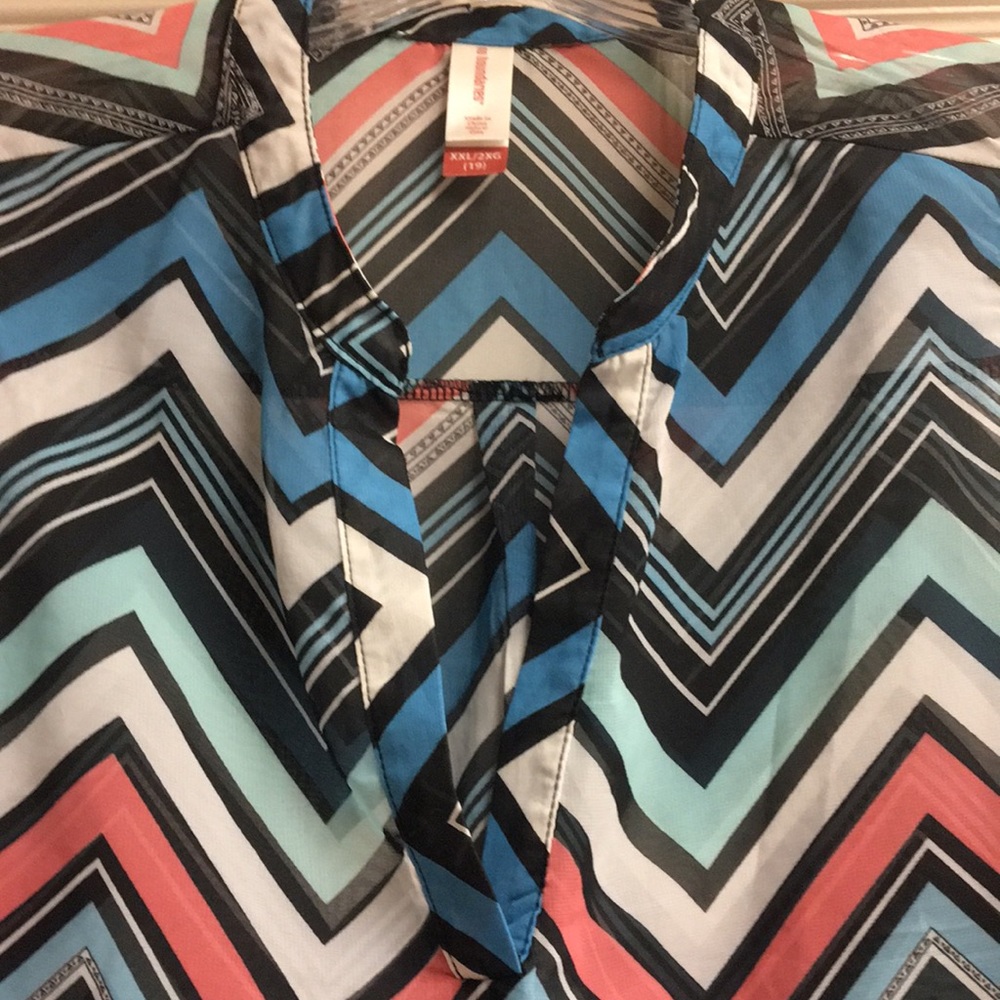 LIGHTWEIGHT SHEER TUNIC - Picture 2 of 7